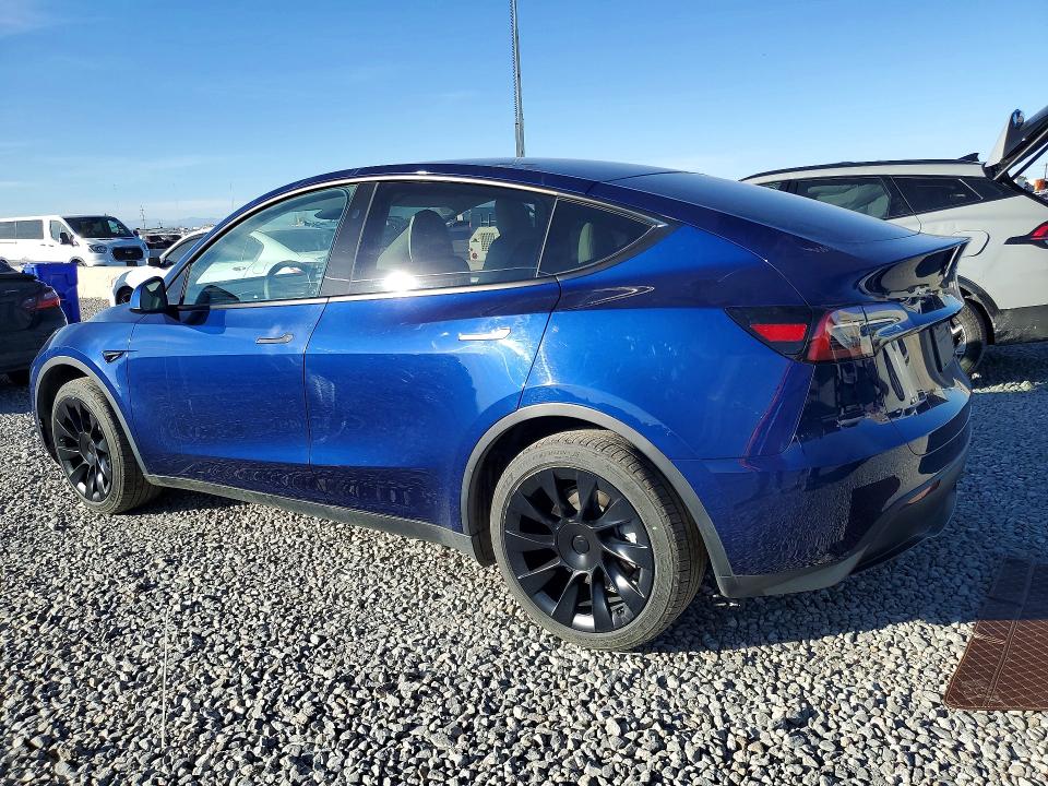2023 Tesla Model Y მანქანა იყიდება აუქციონზე, vin: 7SAYGDEE0PA144993, აუქციონის ნომერი: 75888515