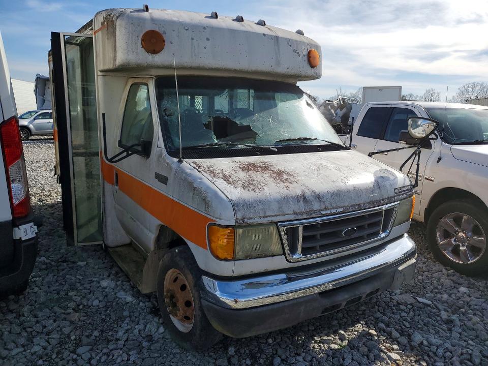 77770635 :رقم المزاد ، 1FDWE35L85HA30464 vin ، 2005 Ford E350 مزاد بيع