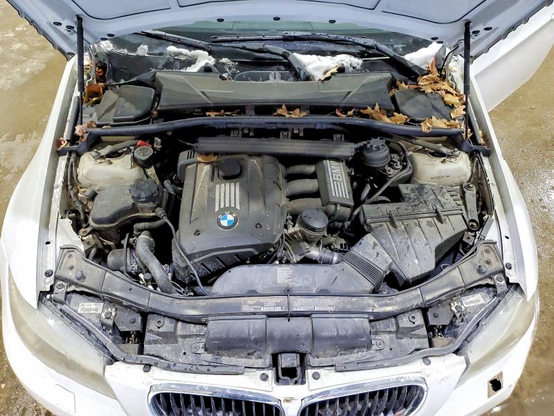 75073895 :رقم المزاد ، WBAPK5C5XBF127316 vin ، 2011 Bmw 328 مزاد بيع