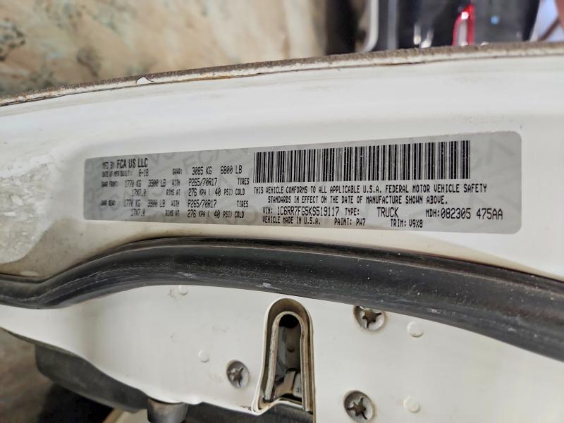 76992045 :رقم المزاد ، 1C6RR7FG5KS519117 vin ، 2019 Ram 1500 Class مزاد بيع