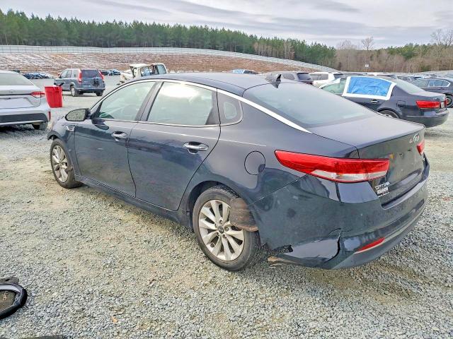 2016 Kia Optima მანქანა იყიდება აუქციონზე, vin: 5XXGU4L35GG069209, აუქციონის ნომერი: 72252525