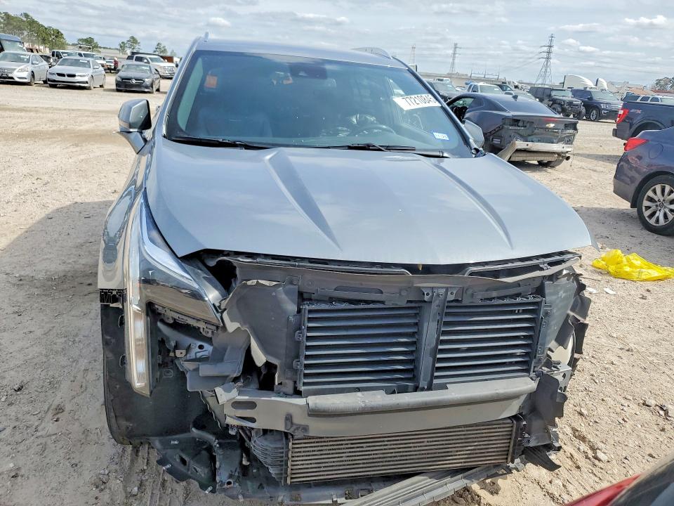 Продаж на аукціоні авто 2023 Cadillac Xt4, vin: 1GYFZDR4XPF177802, номер лоту: 77210845