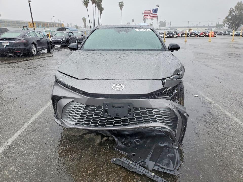 Продажа на аукционе авто 2025 Toyota Camry, vin: 4T1DBADK8SU504249, номер лота: 75310895