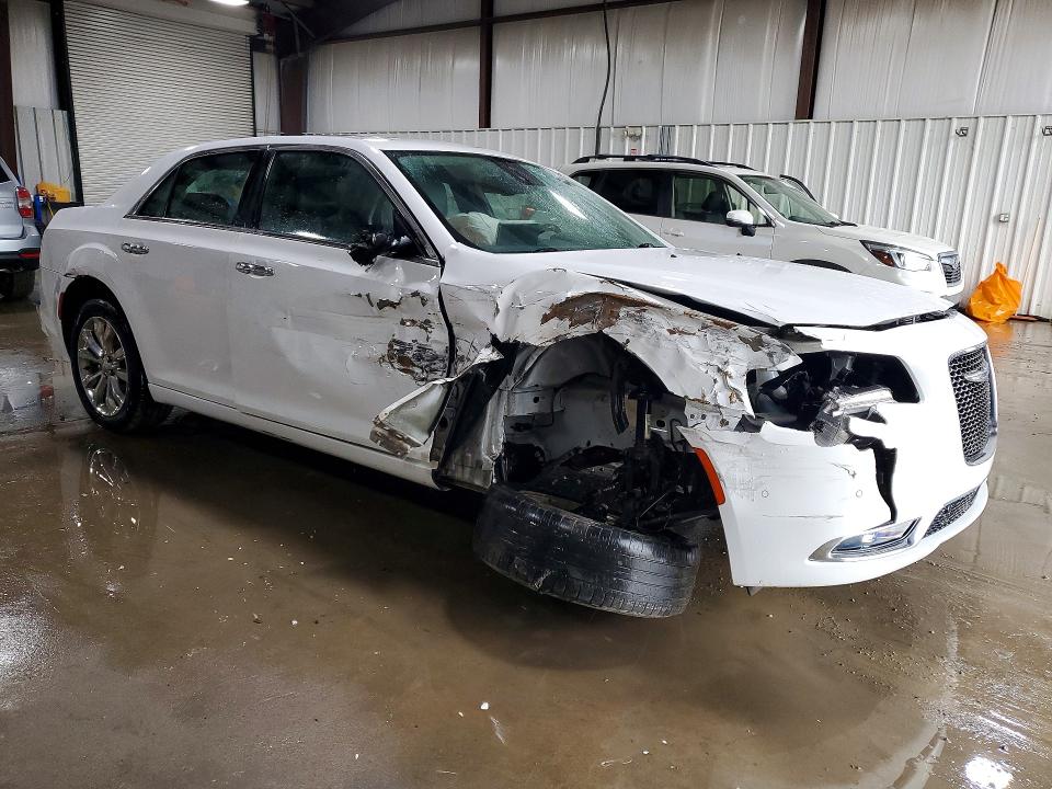 78046955 :رقم المزاد ، 2C3CCAKG9JH304496 vin ، 2018 Chrysler 300 مزاد بيع