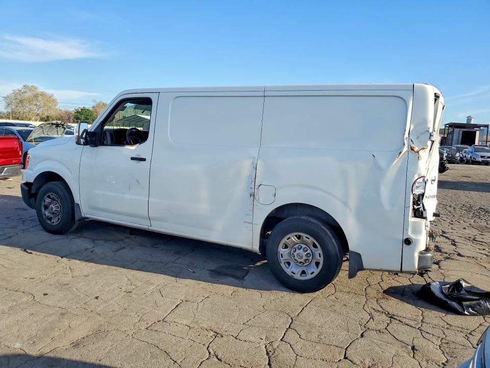 75285205 :رقم المزاد ، 1N6AF0KY7JN816971 vin ، 2018 Nissan Nv مزاد بيع