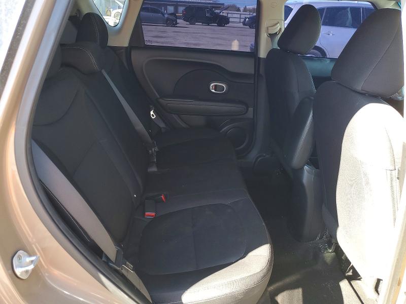 77944365 :رقم المزاد ، KNDJN2A20F7115585 vin ، 2015 Kia Soul مزاد بيع