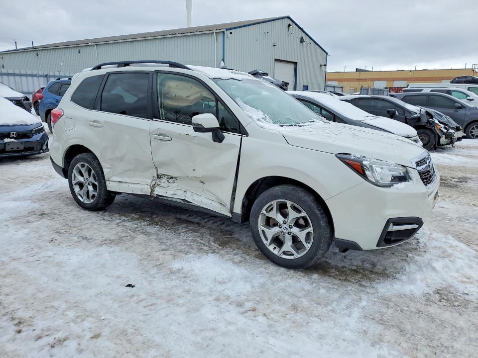 74081845 :رقم المزاد ، JF2SJEWC3JH519021 vin ، 2018 Subaru Forester مزاد بيع