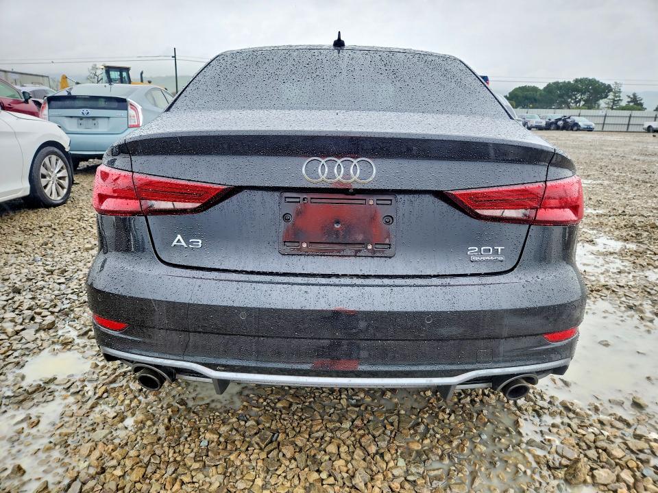 Продажа на аукционе авто 2017 Audi A3, vin: WAUJ8GFFXH1019904, номер лота: 77571665