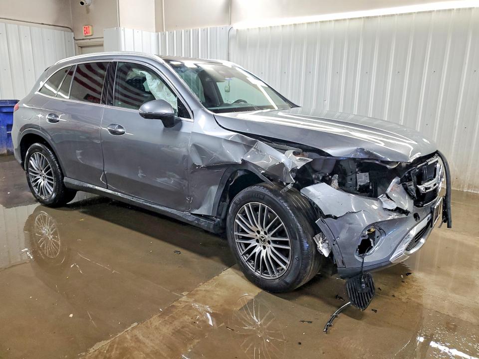78997435 :رقم المزاد ، W1NKM4HB7PU028268 vin ، 2023 Mercedes-benz Glc مزاد بيع
