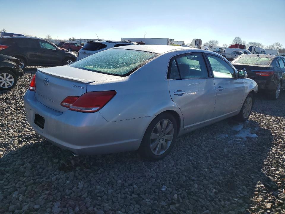 76387965 :رقم المزاد ، 4T1BK36B66U102784 vin ، 2006 Toyota Avalon مزاد بيع
