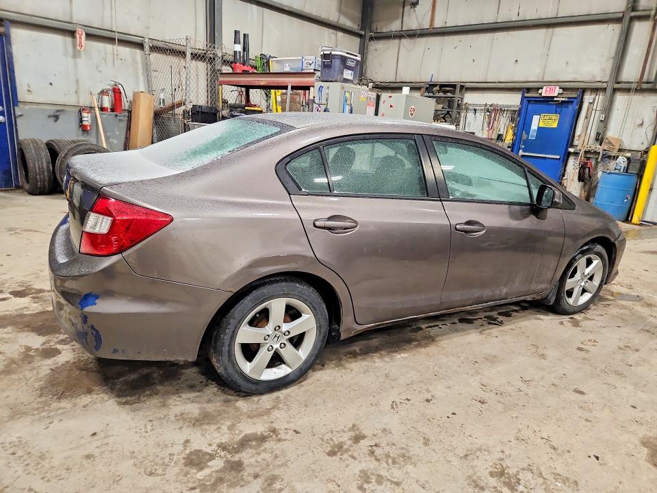 76793585 :رقم المزاد ، 2HGFB2F43CH062472 vin ، 2012 Honda Civic مزاد بيع