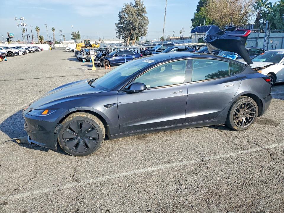 78084395 :رقم المزاد ، 5YJ3E1EAXRF865031 vin ، 2024 Tesla Model 3 مزاد بيع