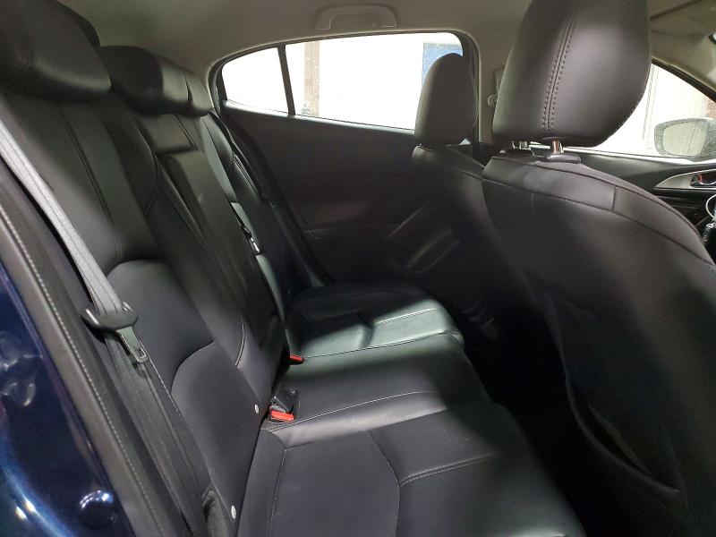 75318085 :رقم المزاد ، 3MZBN1L3XJM274663 vin ، 2018 Mazda 3 مزاد بيع