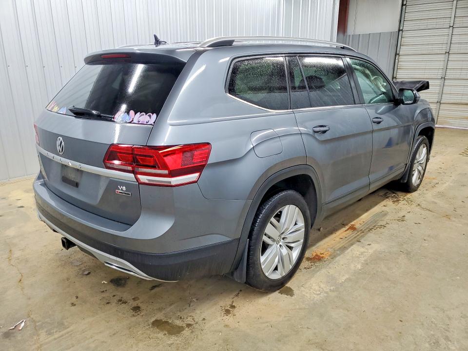 47450976 :رقم المزاد ، 1V2UR2CAXKC525817 vin ، 2019 Volkswagen Atlas مزاد بيع