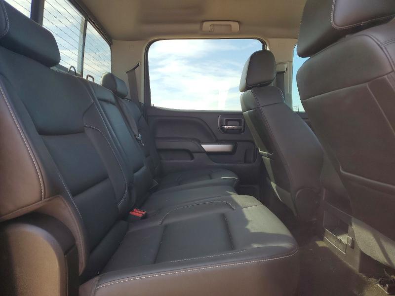 Продажа на аукционе авто 2018 Chevrolet Silverado, vin: 3GCUKREC2JG203245, номер лота: 76818565