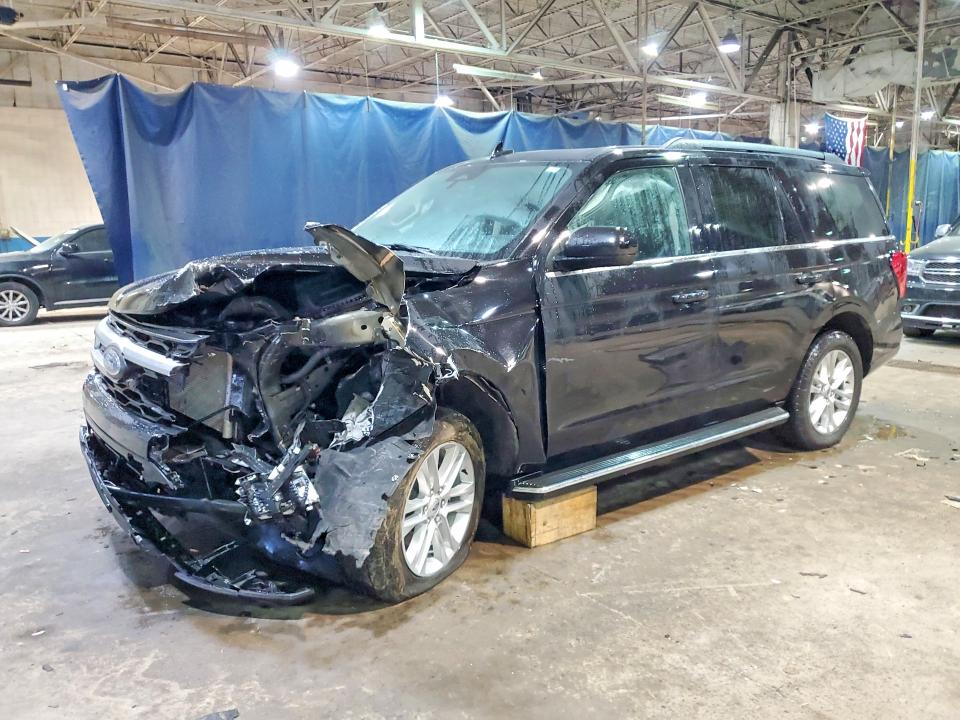 2023 Ford Expedition მანქანა იყიდება აუქციონზე, vin: 1FMJU1J86PEA50025, აუქციონის ნომერი: 77479135