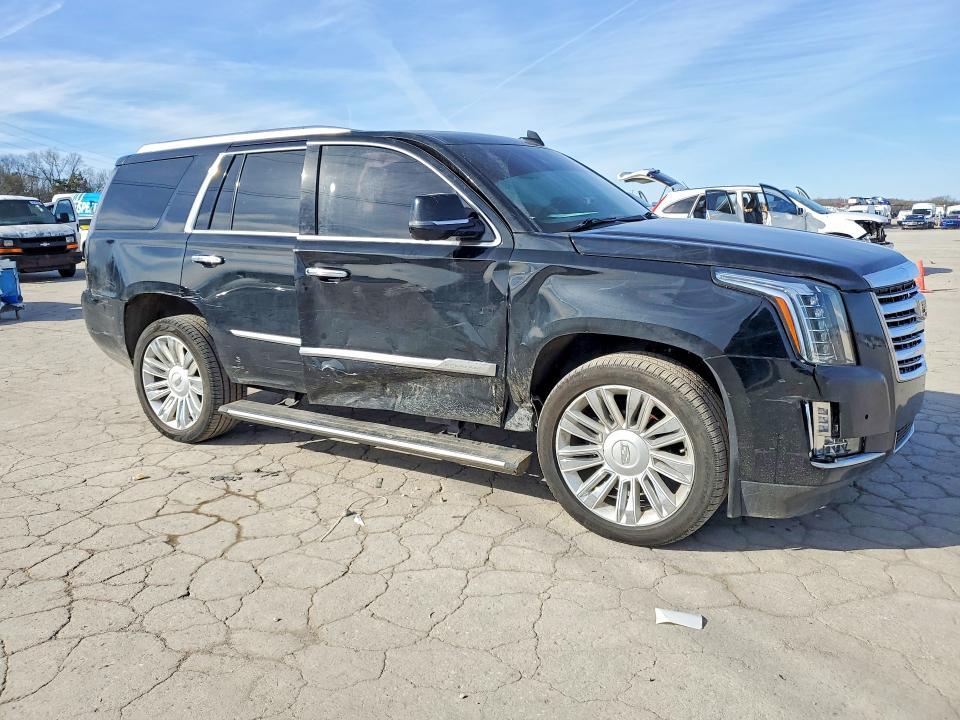 Продаж на аукціоні авто 2019 Cadillac Escalade, vin: 1GYS4DKJ3KR201247, номер лоту: 78059555