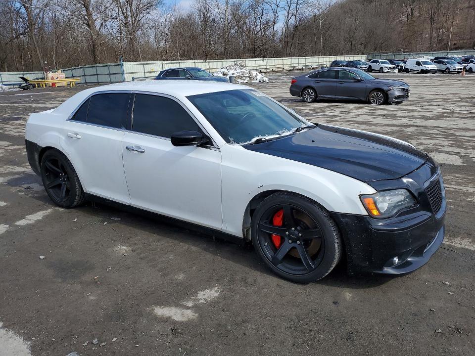 Продажа на аукционе авто 2013 Chrysler 300c, vin: 2C3CCAKG8DH615826, номер лота: 76785235