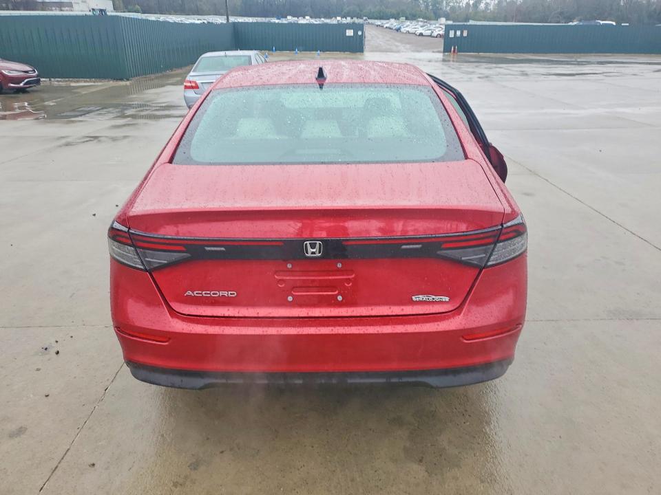 Продажа на аукционе авто 2025 Honda Accord, vin: 1HGCY1F40SA041720, номер лота: 78657695
