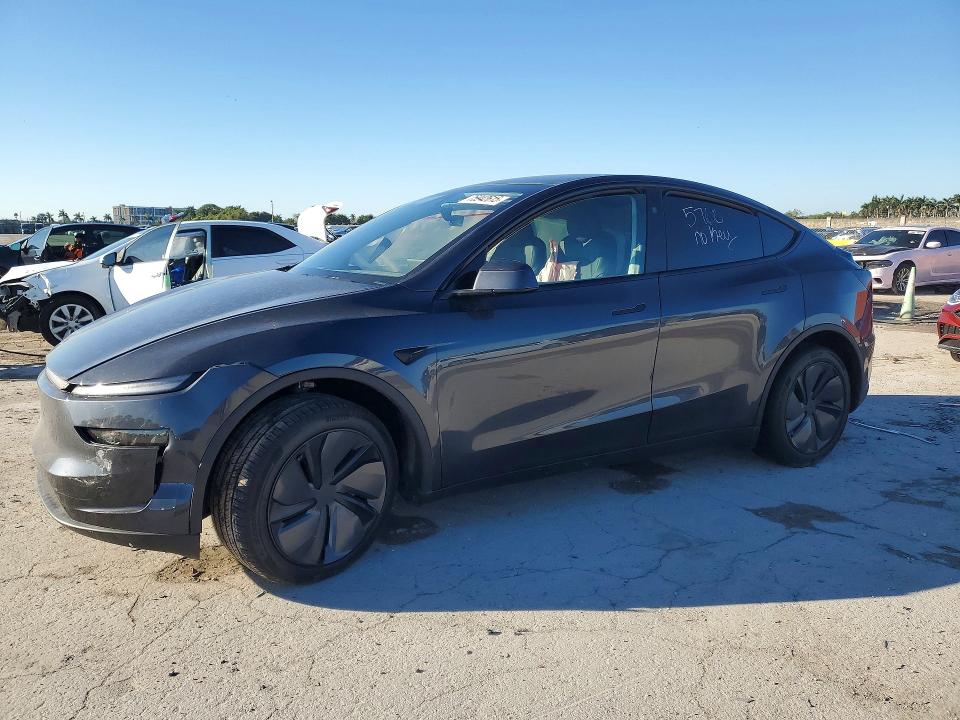 75942615 :رقم المزاد ، 7SAYGDED1TA474336 vin ، 2026 Tesla Model Y مزاد بيع