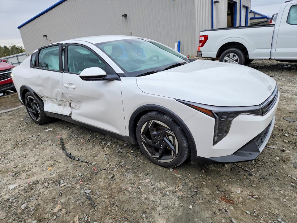 2025 Kia K4 მანქანა იყიდება აუქციონზე, vin: 3KPFU4DE2SE039565, აუქციონის ნომერი: 79018865