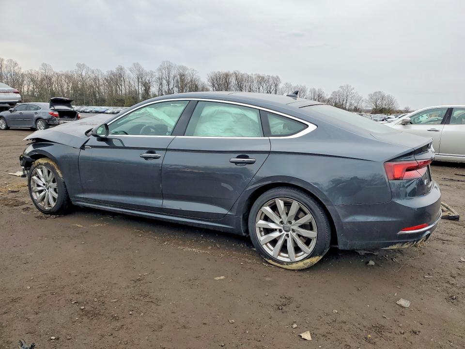 Продажа на аукционе авто 2018 Audi A5, vin: WAUANCF54JA043338, номер лота: 77938105