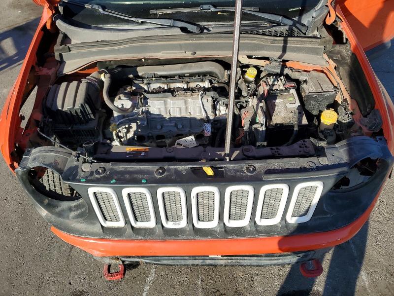 75556975 :رقم المزاد ، ZACCJBCB4HPE76647 vin ، 2017 Jeep Renegade T مزاد بيع
