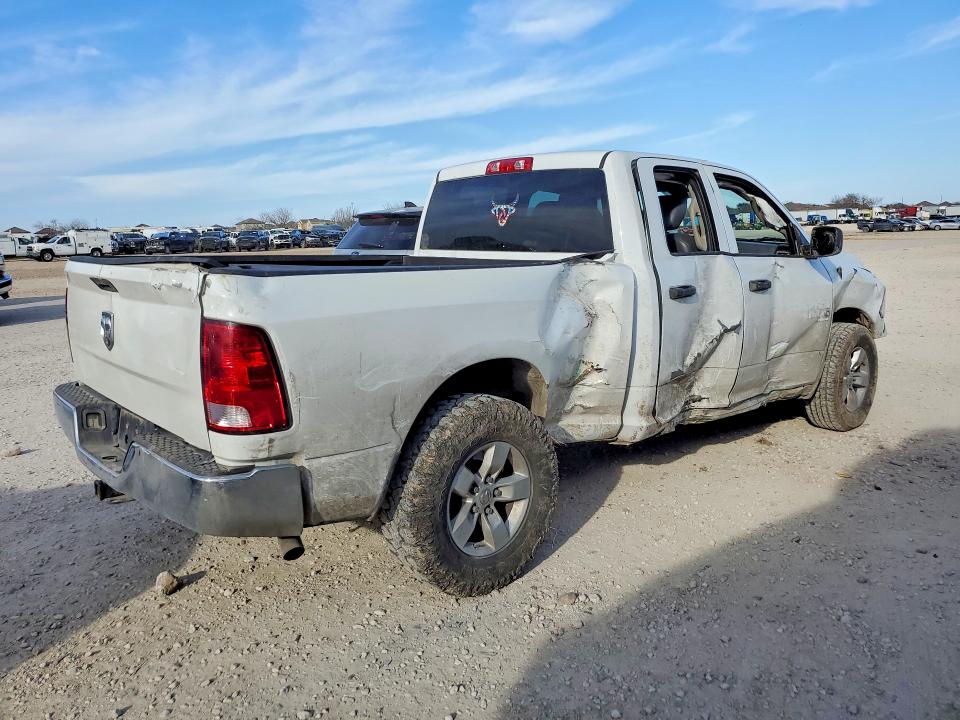 77906945 :رقم المزاد ، 1C6RR6FG8LS121654 vin ، 2020 Ram 1500 Classic مزاد بيع