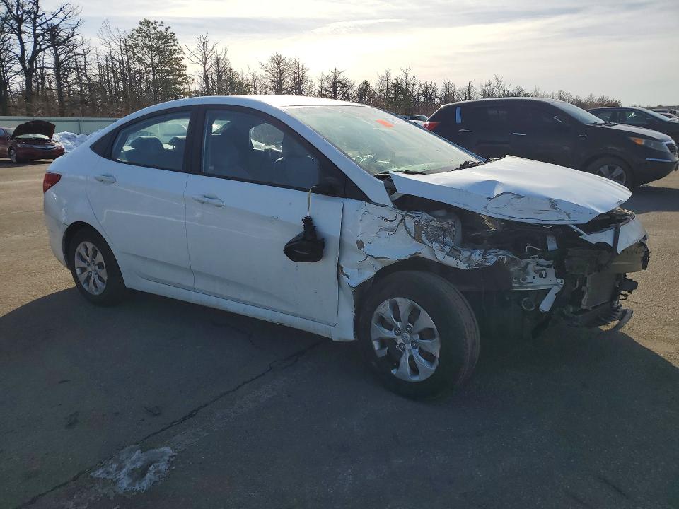 2017 Hyundai Accent მანქანა იყიდება აუქციონზე, vin: KMHCT4AEXHU194428, აუქციონის ნომერი: 79213335