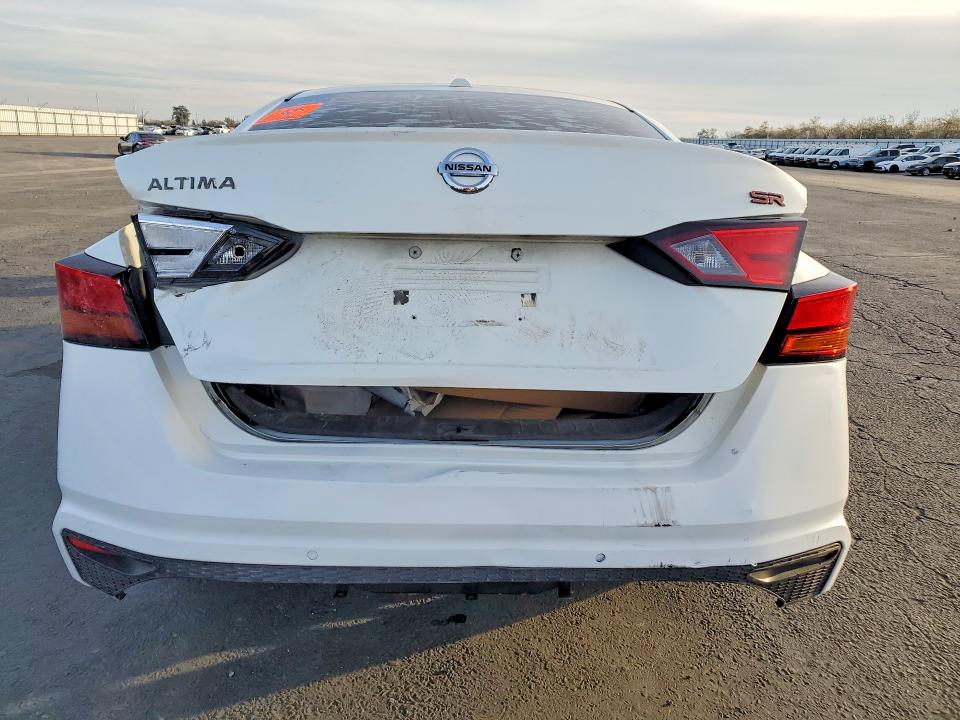 78901205 :رقم المزاد ، 1N4BL4CV1PN387403 vin ، 2023 Nissan Altima مزاد بيع