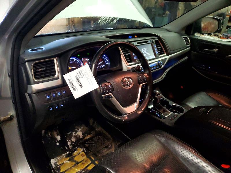 Продажа на аукционе авто 2017 Toyota Highlander, vin: 5TDDZRFH3HS364785, номер лота: 74348565