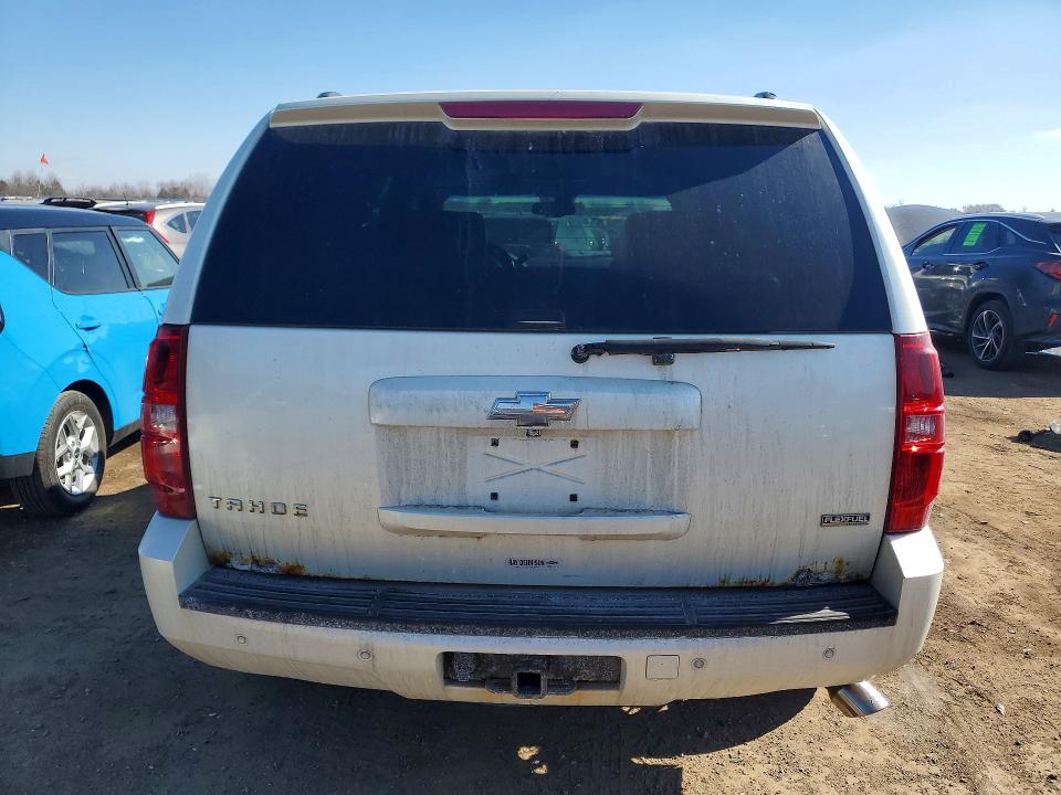 2008 Chevrolet Tahoe მანქანა იყიდება აუქციონზე, vin: 1GNFK13028R277009, აუქციონის ნომერი: 78608565