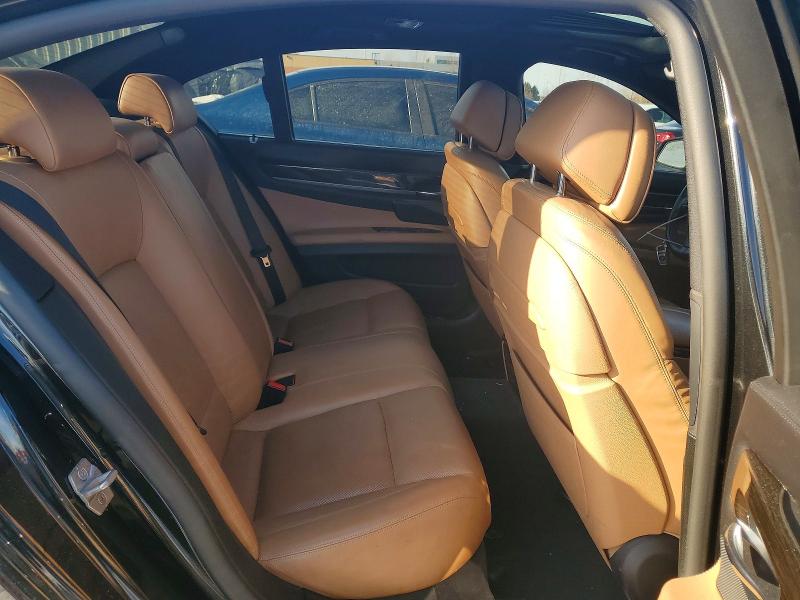 2013 Bmw 750 მანქანა იყიდება აუქციონზე, vin: WBAYB6C52DC998015, აუქციონის ნომერი: 78492435
