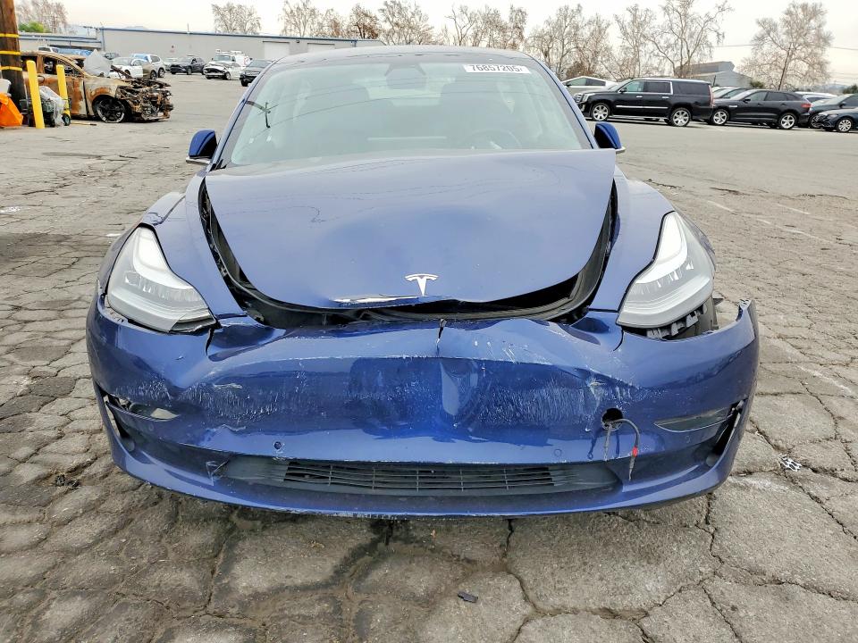 Продажа на аукционе авто 2019 Tesla Model 3, vin: 5YJ3E1EA1KF309387, номер лота: 76857205