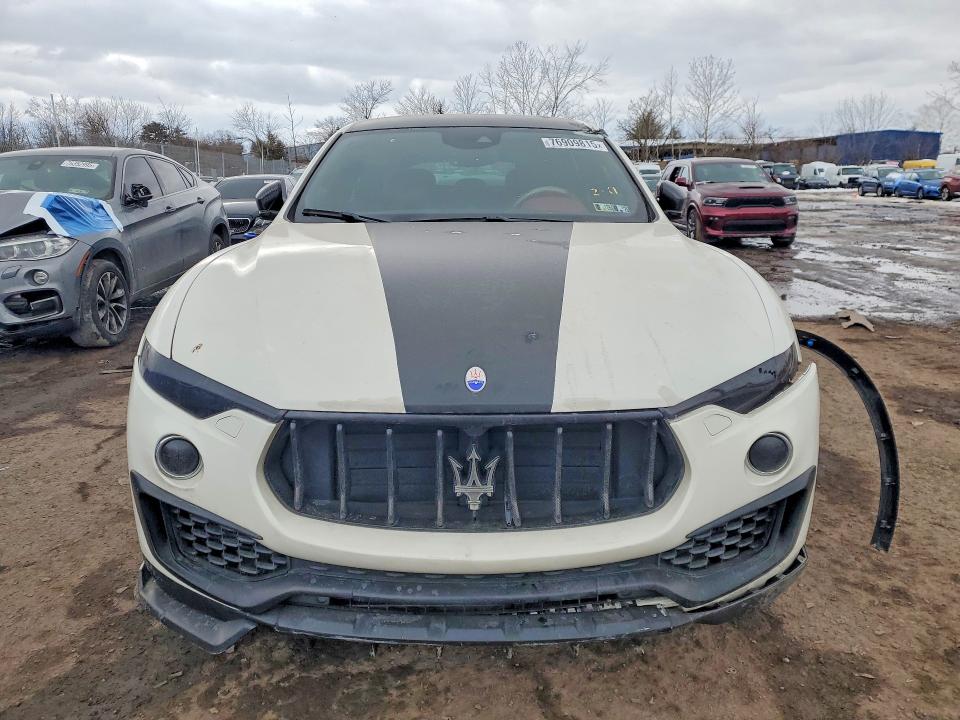 Продажа на аукционе авто 2017 Maserati Levante, vin: ZN661XUA3HX257870, номер лота: 76909815