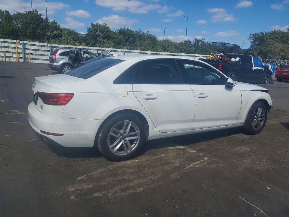 Продажа на аукционе авто 2017 Audi A4, vin: WAUGMAF40HA142127, номер лота: 78866445