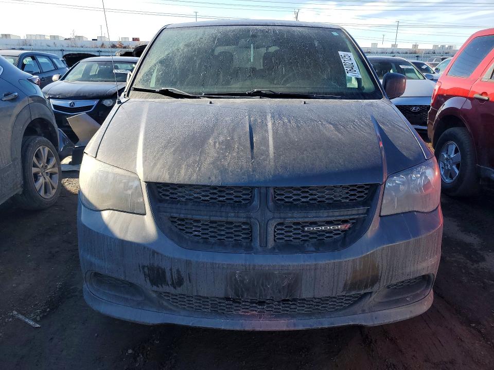 76402125 :رقم المزاد ، 2C4RDGBG7HR586549 vin ، 2017 Dodge Grand Caravan مزاد بيع