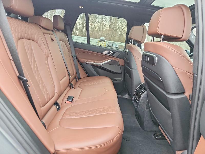77426085 :رقم المزاد ، 5UX43EU02R9S78325 vin ، 2024 Bmw X5 مزاد بيع