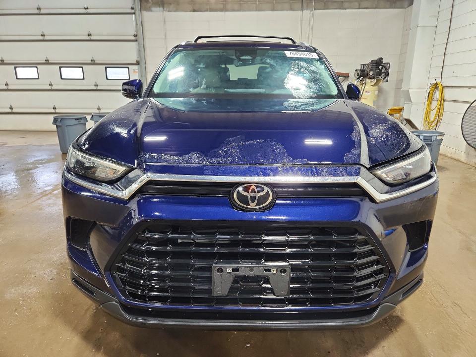 Продажа на аукционе авто 2024 Toyota Grand Highlander, vin: 5TDAAAB55RS069986, номер лота: 76494615