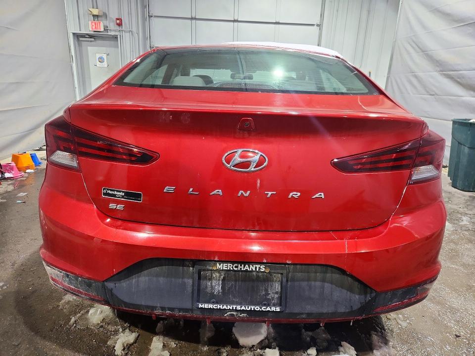 2019 Hyundai Elantra მანქანა იყიდება აუქციონზე, vin: 5NPD74LF2KH441316, აუქციონის ნომერი: 77772595