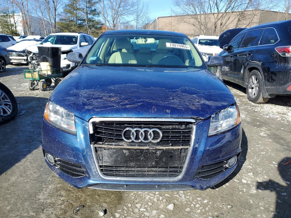 73015965 :رقم المزاد ، WAUBJAFM7CA056311 vin ، 2012 Audi A3 مزاد بيع