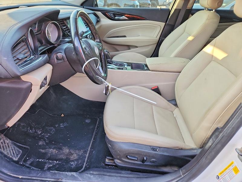 75957365 :رقم المزاد ، W04GP6SX1J1072287 vin ، 2018 Buick Regal مزاد بيع