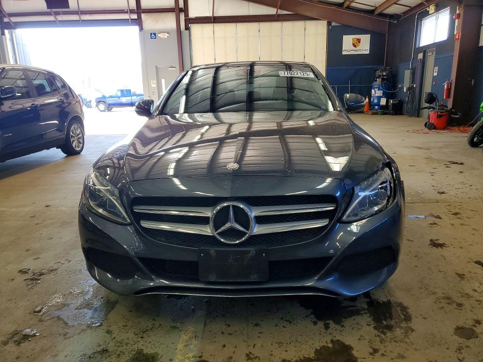 Продажа на аукционе авто 2016 Mercedes-benz C, vin: 55SWF4KB3GU151794, номер лота: 77022125