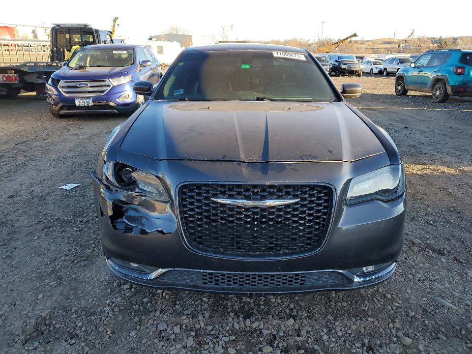 77609675 :رقم المزاد ، 2C3CCABG5KH538863 vin ، 2019 Chrysler 300 مزاد بيع