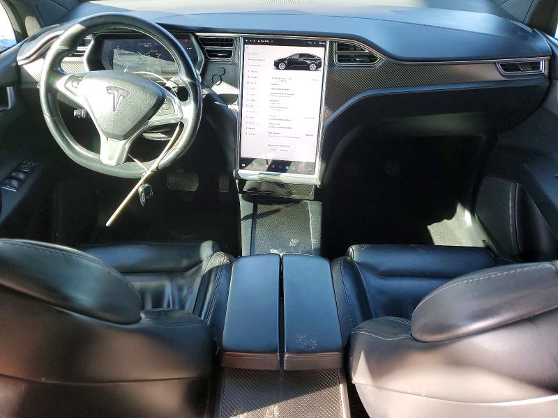 74701235 :رقم المزاد ، 5YJXCBE23HF046169 vin ، 2017 Tesla Model X مزاد بيع