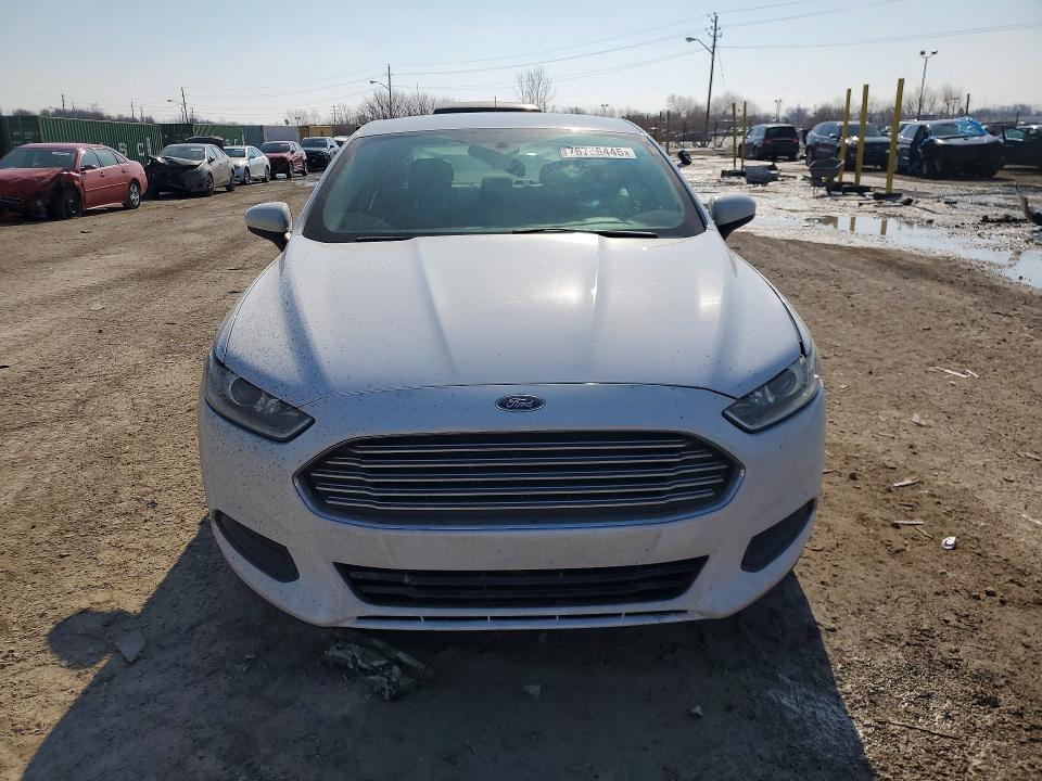 76756445 :رقم المزاد ، 3FA6P0G75GR359918 vin ، 2016 Ford Fusion مزاد بيع
