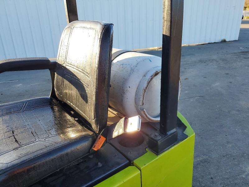 74396355 :رقم المزاد ، G12704027645K0F vin ، 1990 Clark Forklift Gcs17s مزاد بيع