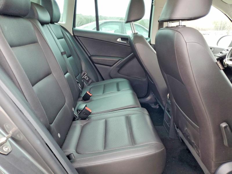 Продаж на аукціоні авто 2015 Volkswagen Tiguan, vin: WVGBV7AX4FW516832, номер лоту: 78082515