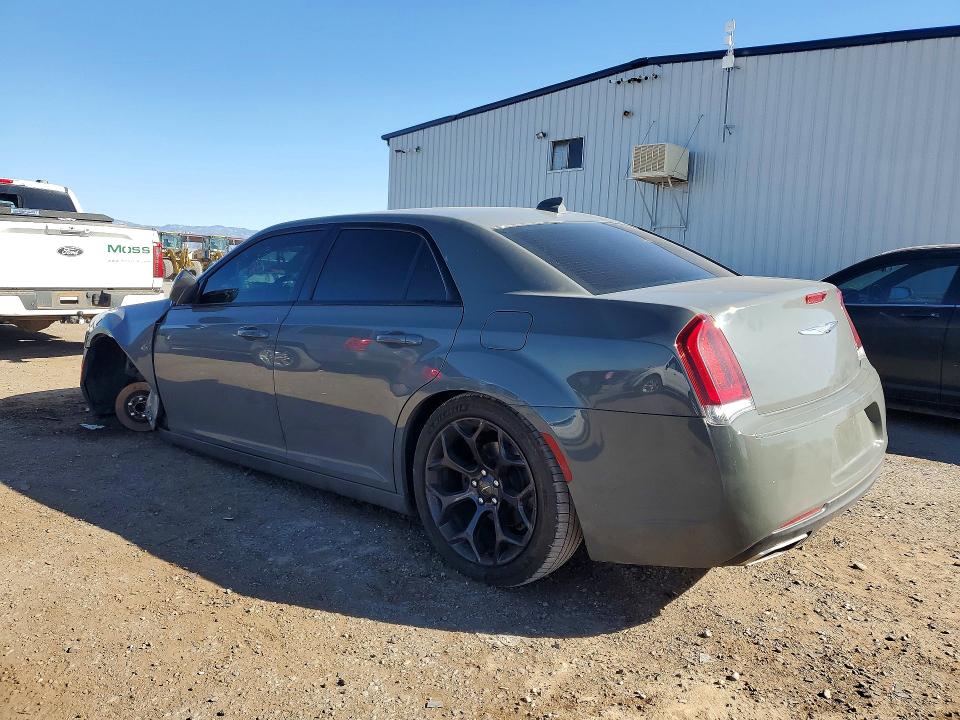 Продажа на аукционе авто 2019 Chrysler 300, vin: 2C3CCABG4KH562720, номер лота: 74508465