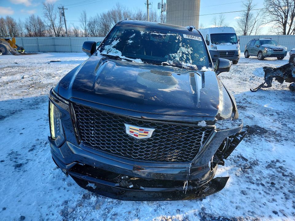 2025 Cadillac Escalade მანქანა იყიდება აუქციონზე, vin: 1GYS9RRL3SR189381, აუქციონის ნომერი: 78584775